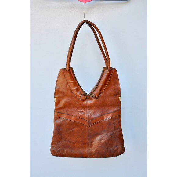 80s Brown Leather Shoulder Bag - by Louise Fontaine Bruxelles - Distressed - Picture 2 of 10